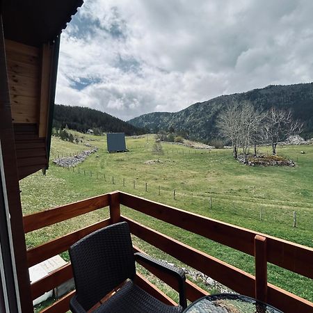 Nomad Lodge Zminica Жабляк Экстерьер фото
